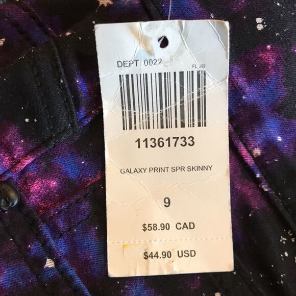 Blackheart Galaxy Skinny Jeans Junior’s Size 9 - Picture 7 of 8